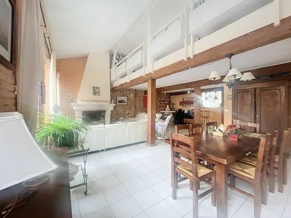 IMMEUBLE CENTRE VILLE 31300