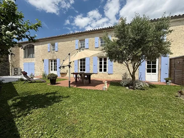Maison 5 pièces 190 m²