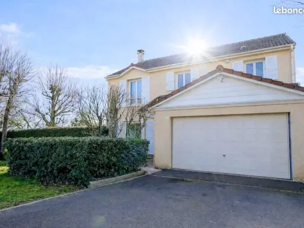 Maison 8 pièces 144 m²