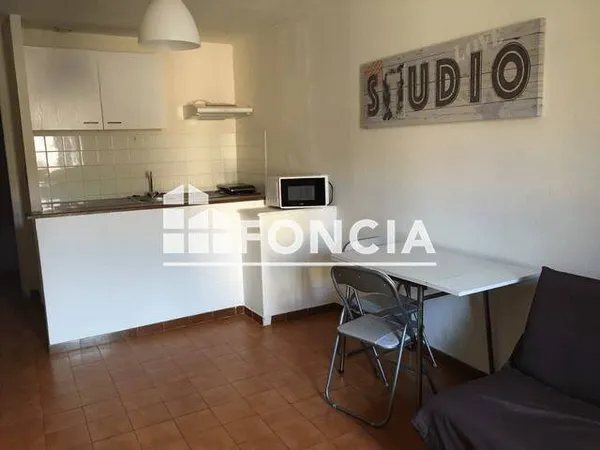 Appartement 1 pièce 16 m²