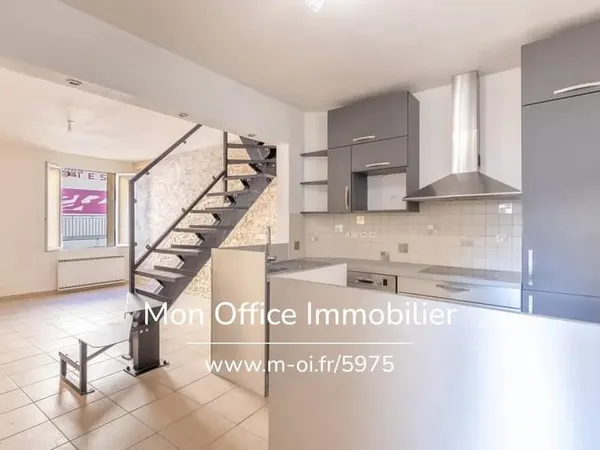 Référence : 5975-BMA. - Appartement Duplex 3 pièces au coeur du village