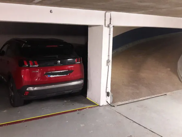 Parking 10 m²