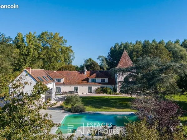 Propriété 8 pièces 380 m²