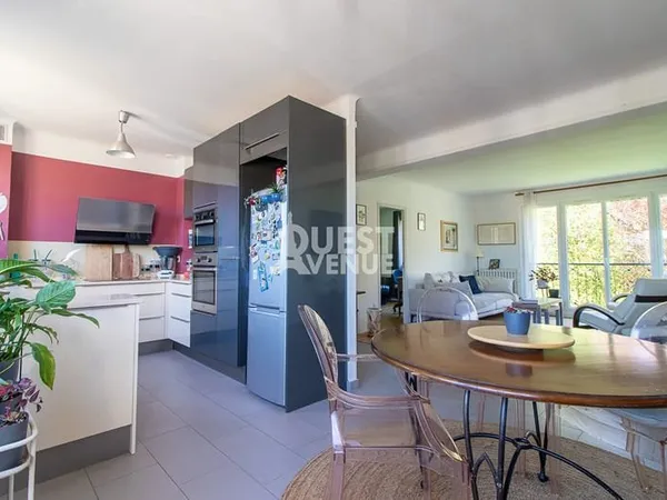 Appartement Ville D Avray 5 pièce(s) 118 m2