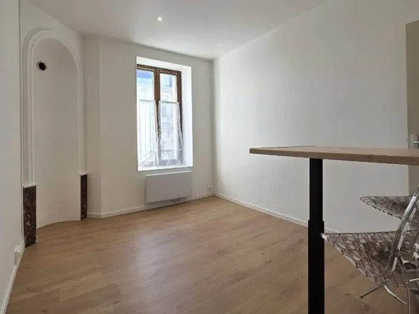 Appartement 1 pièce 16 m²