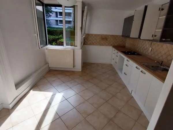 Appartement 4 pièces 83m2