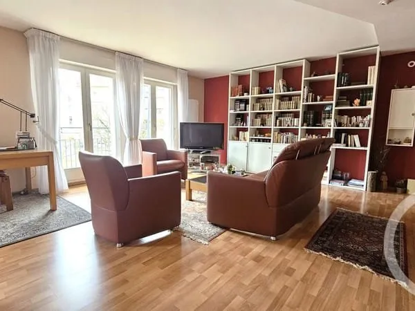 Appartement 4 pièces 80 m²