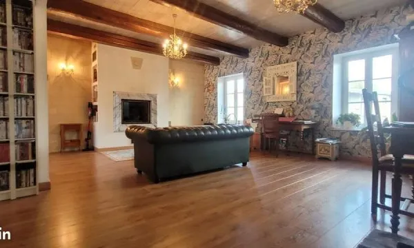 Maison de village 7 pièces 190 m²