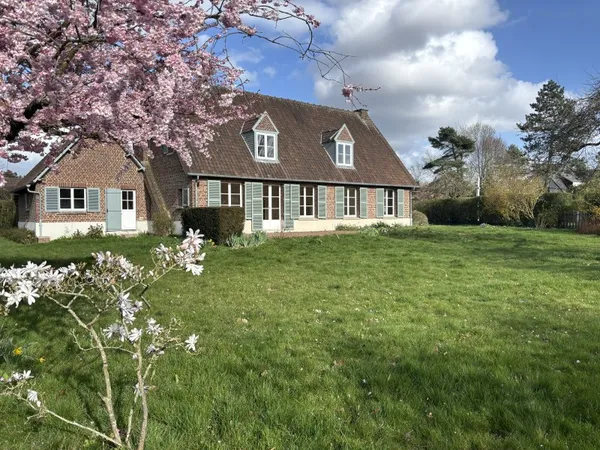Maison 8 pièces 197 m²
