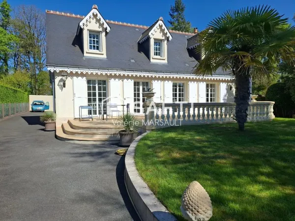 Maison raffinée 6 piéces - Calme, jardin, piscine
