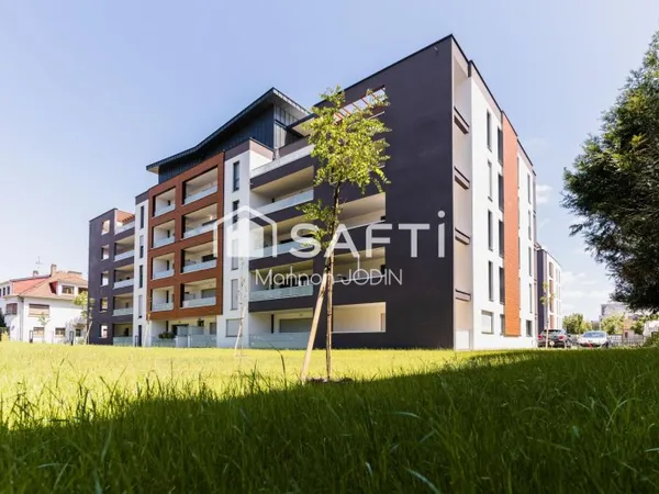 !!RARE!! Appartement récent à 5min à pied de la Gare avec garages