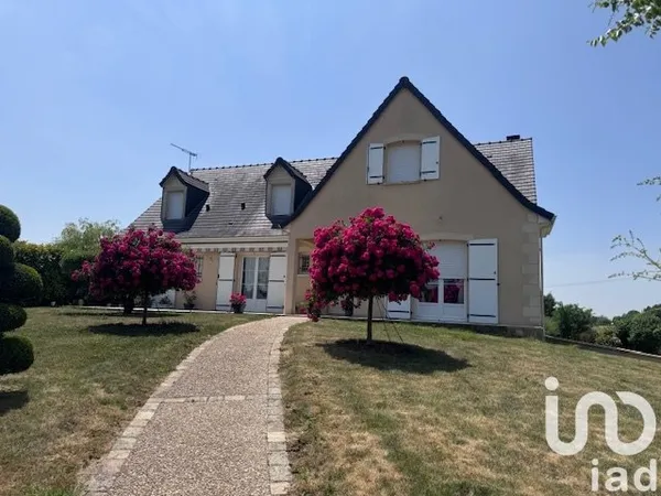 Maison 7 pièces 205 m²