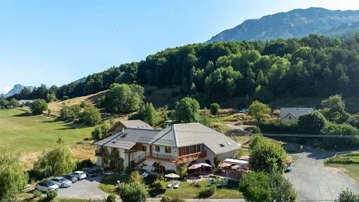 Propriété 12 pièces 452 m²