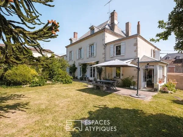Maison 10 pièces 266 m²