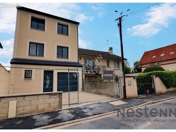 Maison 5 pièces 130 m²