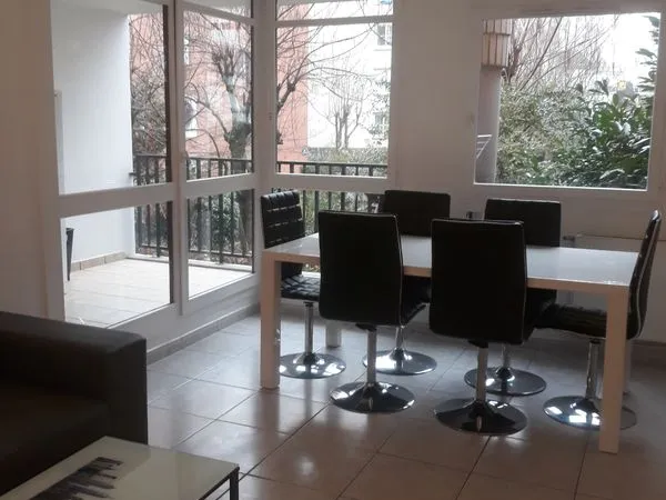 Chambre Cergy square du diapason