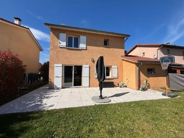 Maison 4 pièces 90 m²