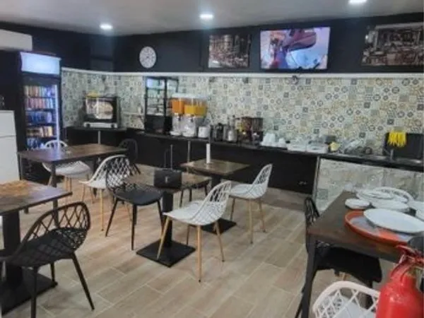 Vente fond de commerce - Hôtel 17 chambres - Centre-ville Marseille
