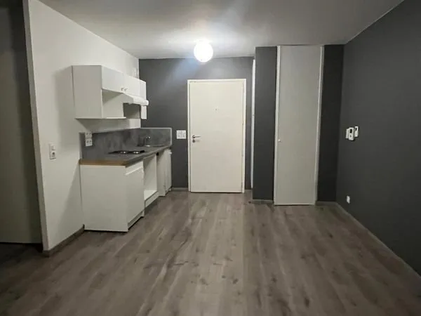NOISY-LE-SEC - VENTE Appartement 2 pièces 32,60 m² (surface privative) avec balcon et parking - 165 