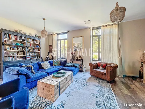 Maison 6 pièces 160 m²
