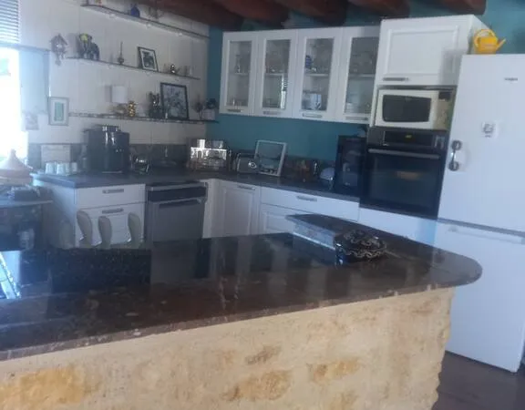 Maison 6 pièces 250 m²