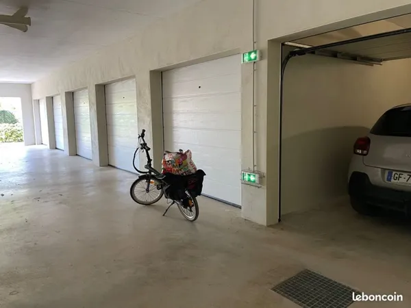 Garage box fermé