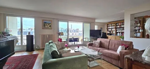 Appartement 5 pièces 147 m²