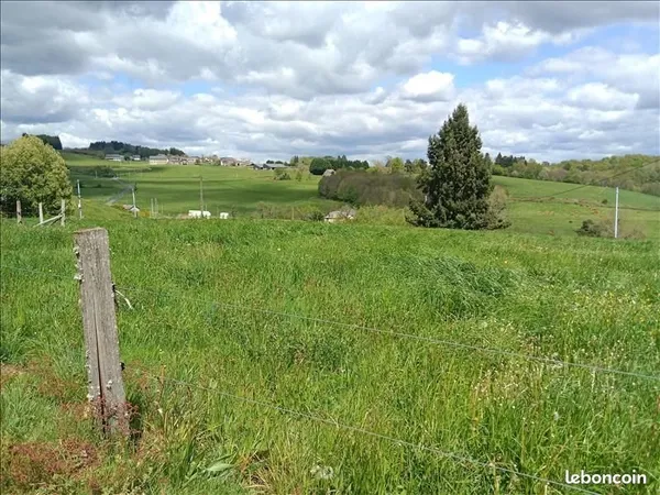 Terrain 2 500 m² Albussac