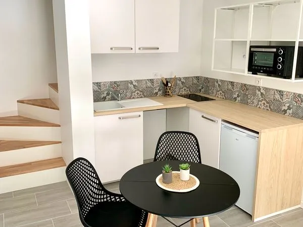 Appartement meublée centre village Chirens