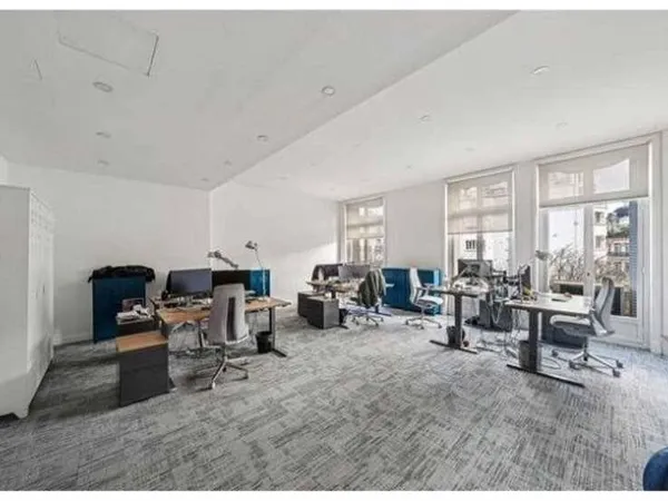 Bureaux 450 m²