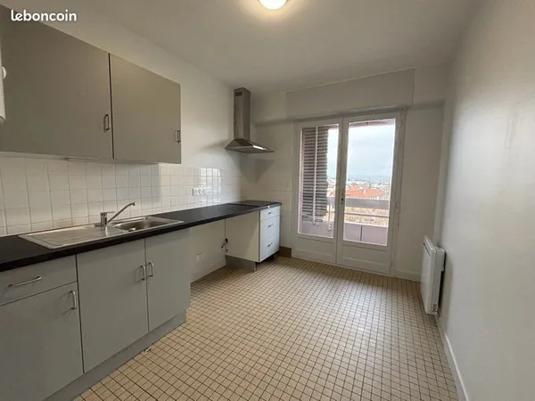 Appartement F2 Lapalisse résidence Montplaisir
