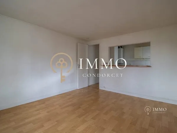 2 pièces 33m2 coeur de ville, au calme.