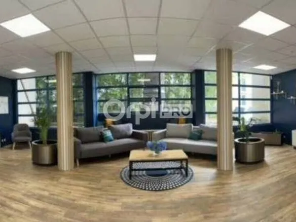 Bureau 36 m²