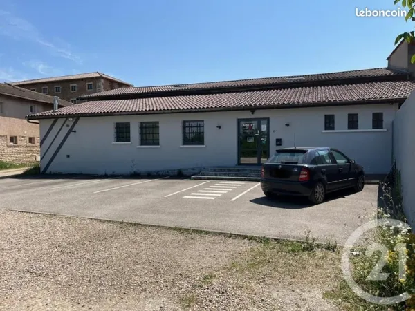 Maison 4 pièces 429 m²