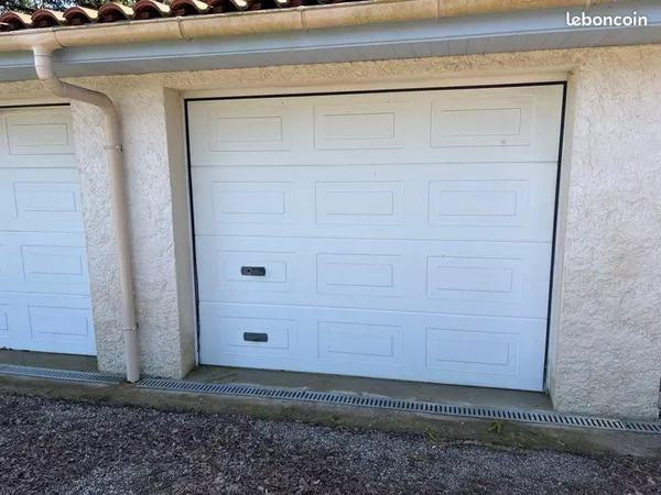 Garage pour voiture ou stockage