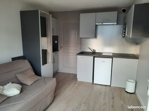 Studio meublé