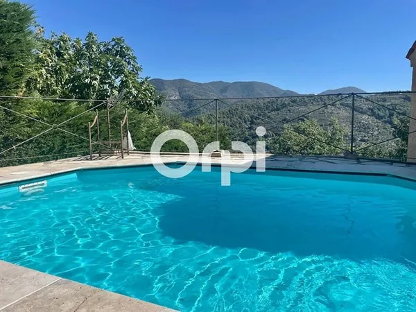 Maison Contes 6p 160 m2/ parfait état/ piscine