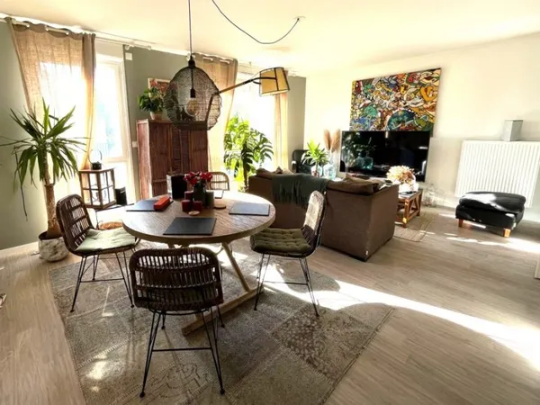 Maison 4 pièces 84 m²