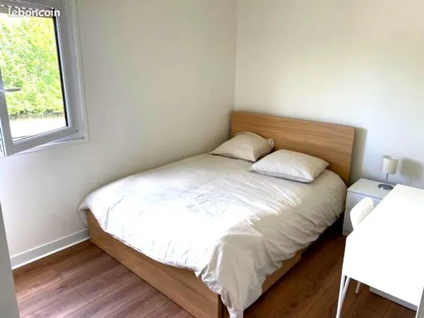 Chambre dans colocation proche Pellegrin / Mérignac centre