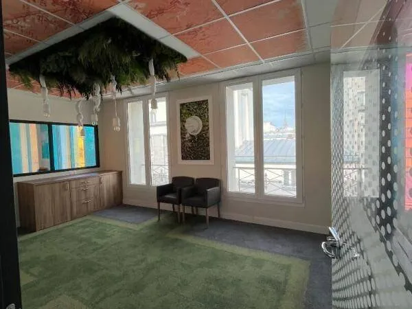 Bureau et espace de travail Location Brest   1500€