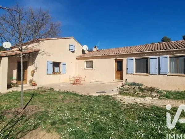 Maison 6 pièces 198 m²