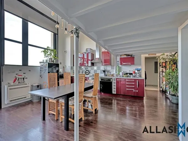 Dernier étage d'un monument classé - Terrasse de 36 m²