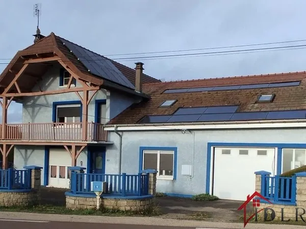 Maison de caractère 200 m2 habitables Piscine & verger s