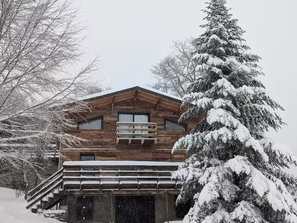Chalet sur les pistes aux Monts d'Olmes