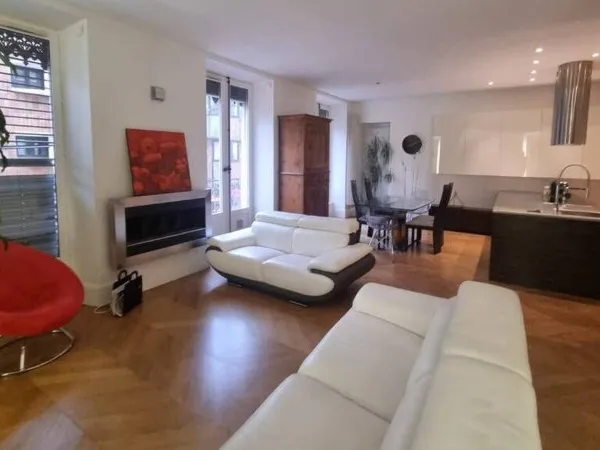 Loue appartement 104m² Grenoble, 3 chambres, grande pièce de vie