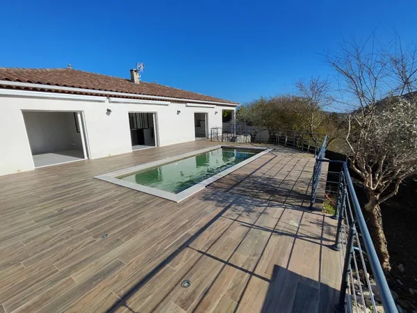 Maison 4 pièces 152 m²