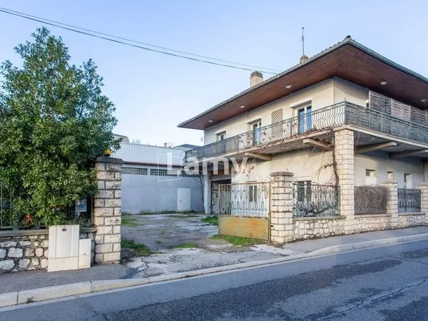 Maison 6 pièces 150 m²