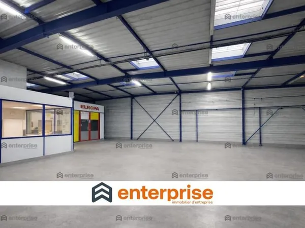 Bureaux 570 m²
