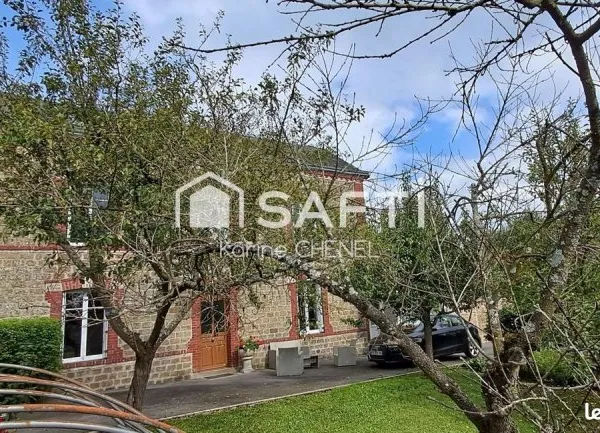 Propriété 6 pièces 131 m²