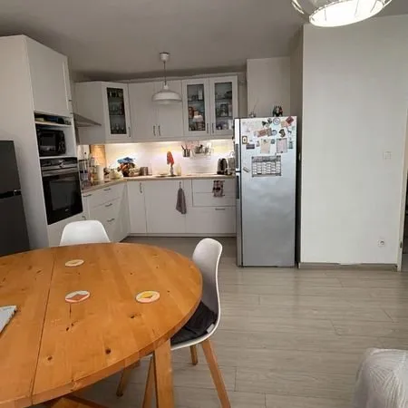 Chambre meublée en colocation FEMMES - 450 CC - Toulouse Ponts Jumeaux - Métro 7 min